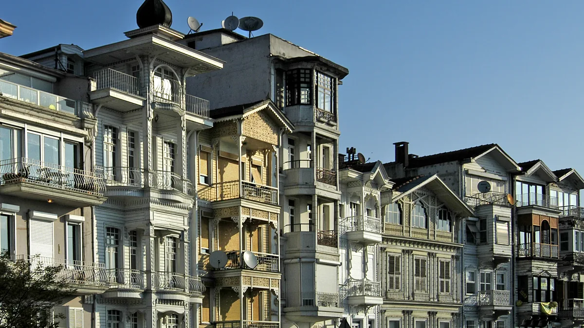 Tarihi Köşklerde Restorasyon ve Değer Artışı — temsili görsel