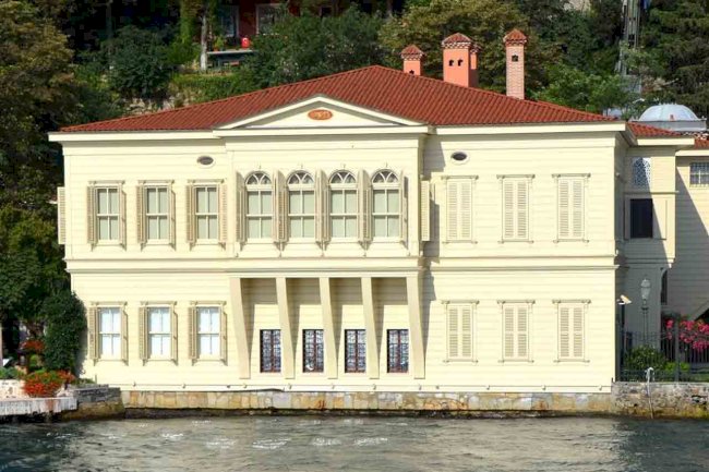 Zarif Mustafa Paşa Yalısı