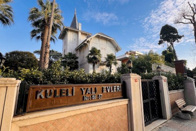 Kadıköy, Caddebostan