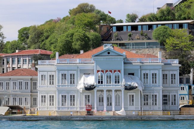 Hatice Sultan Yalısı: Ortaköy’ün Tarihi Sultan Yalısı